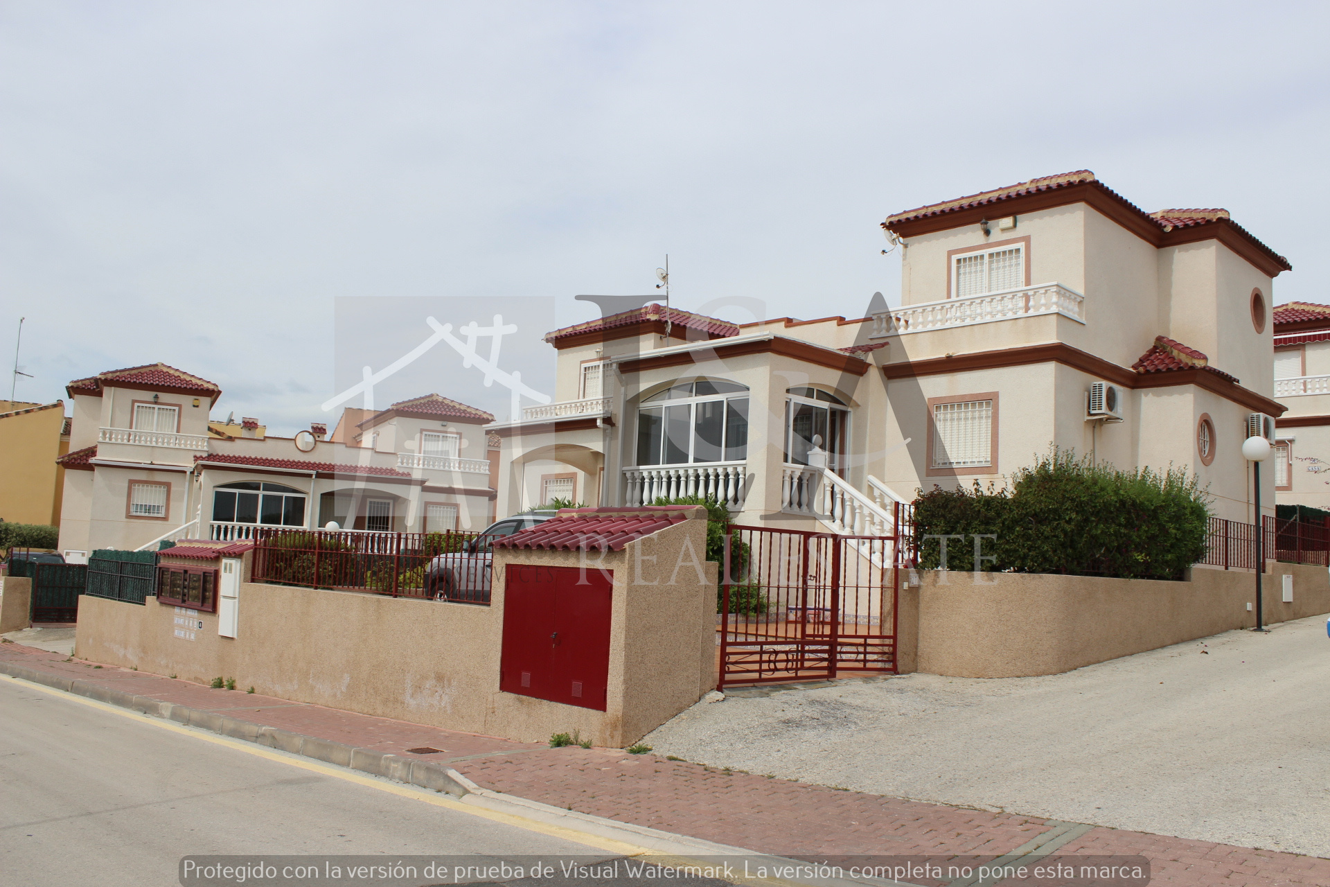 Image 1 CORNER PROPERTY SAN FULGENCIO